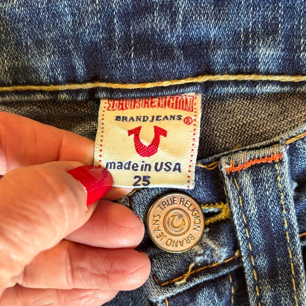 True Religion Blue Flared Women's Jeans with Signature Back Pockets - Picture 6 of 8